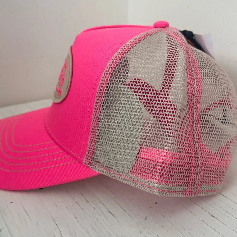 ☀️SUN SEASON SALE! NWT Von Dutch Pink and Gray Classic Trucker - SnapBack - Picture 2 of 5